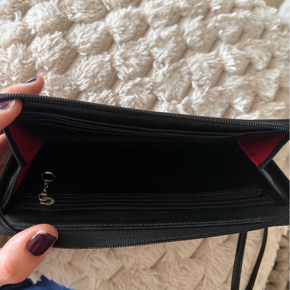 Coach Poppy Signature C Black Multi Tartan Accordion Zip Around Large Wristlet - Picture 6 of 11